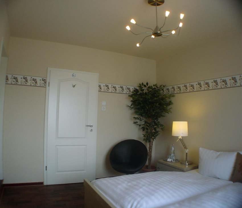 Hotel Palatino Sundern Δωμάτιο φωτογραφία